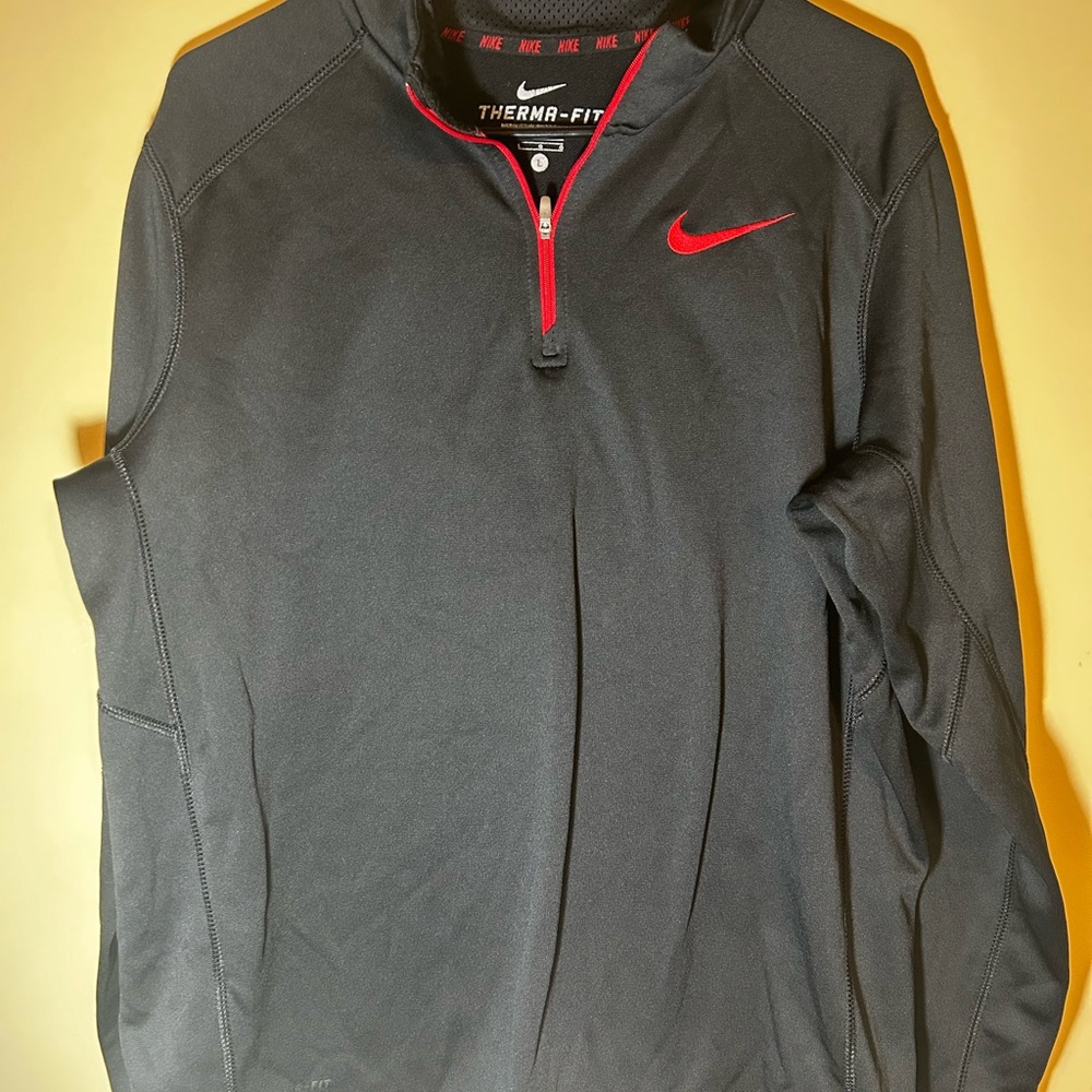 Nike Therma-Fit Men's Gray Pullover